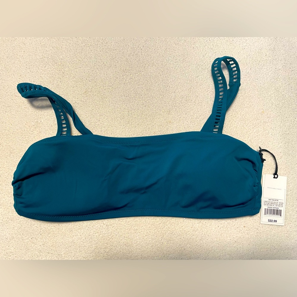 Brand new with tags Teal/Turquoise blue swim top from Shade & Shore size large